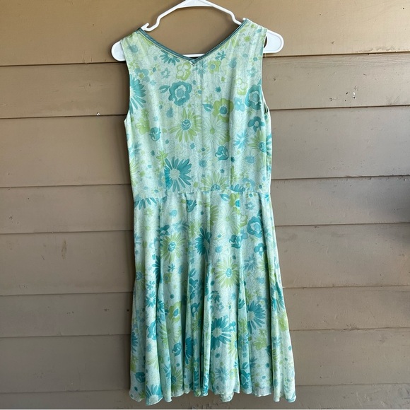 Garnet Hill Floral Dress - Size 6 - Silk Flowy Spring - Wedding Guest - Picture 6 of 6